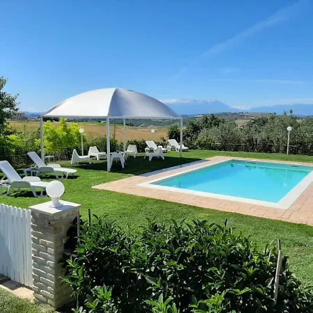 Tre Laghi Rustic With Pool Appartement Citta Sant'Angelo