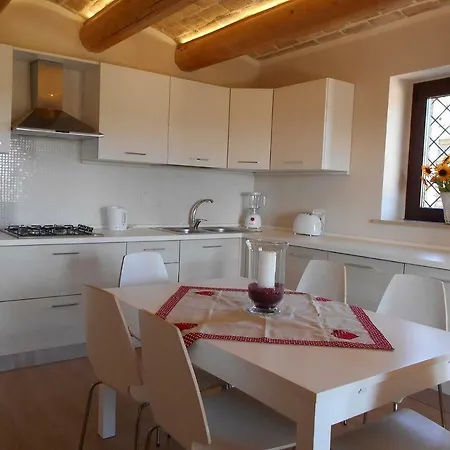 Tre Laghi Rustic With Pool Appartement