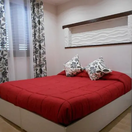 Rustic With Pool Citta Sant'Angelo