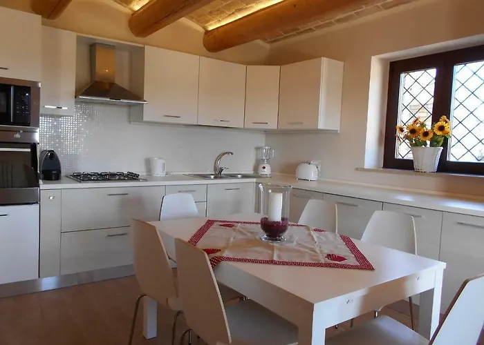 Tre Laghi Rustic With Pool Διαμέρισμα